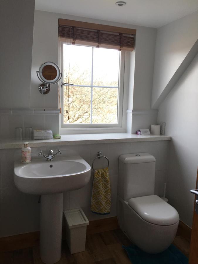 Off The Hill B&B Isleornsey  ภายนอก รูปภาพ