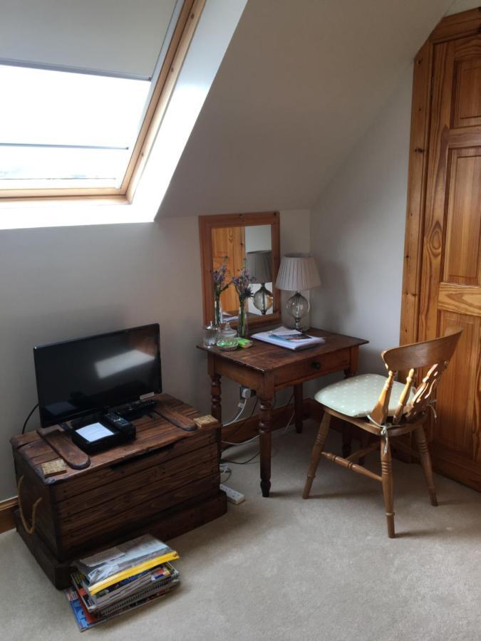 Off The Hill B&B Isleornsey  ภายนอก รูปภาพ